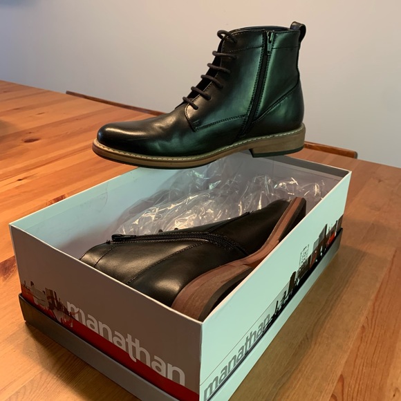 Man vegan leather black boots with zipper. New - Picture 7 of 8